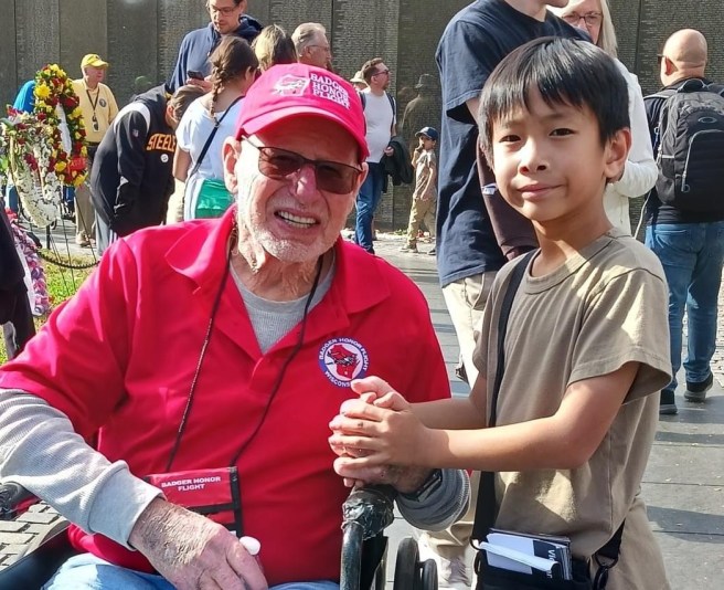 Dad and boy_Vietnam Memorial